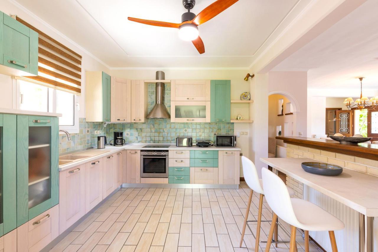 Villa St Nicholas House With Private Heated Pool 다시아 외부 사진